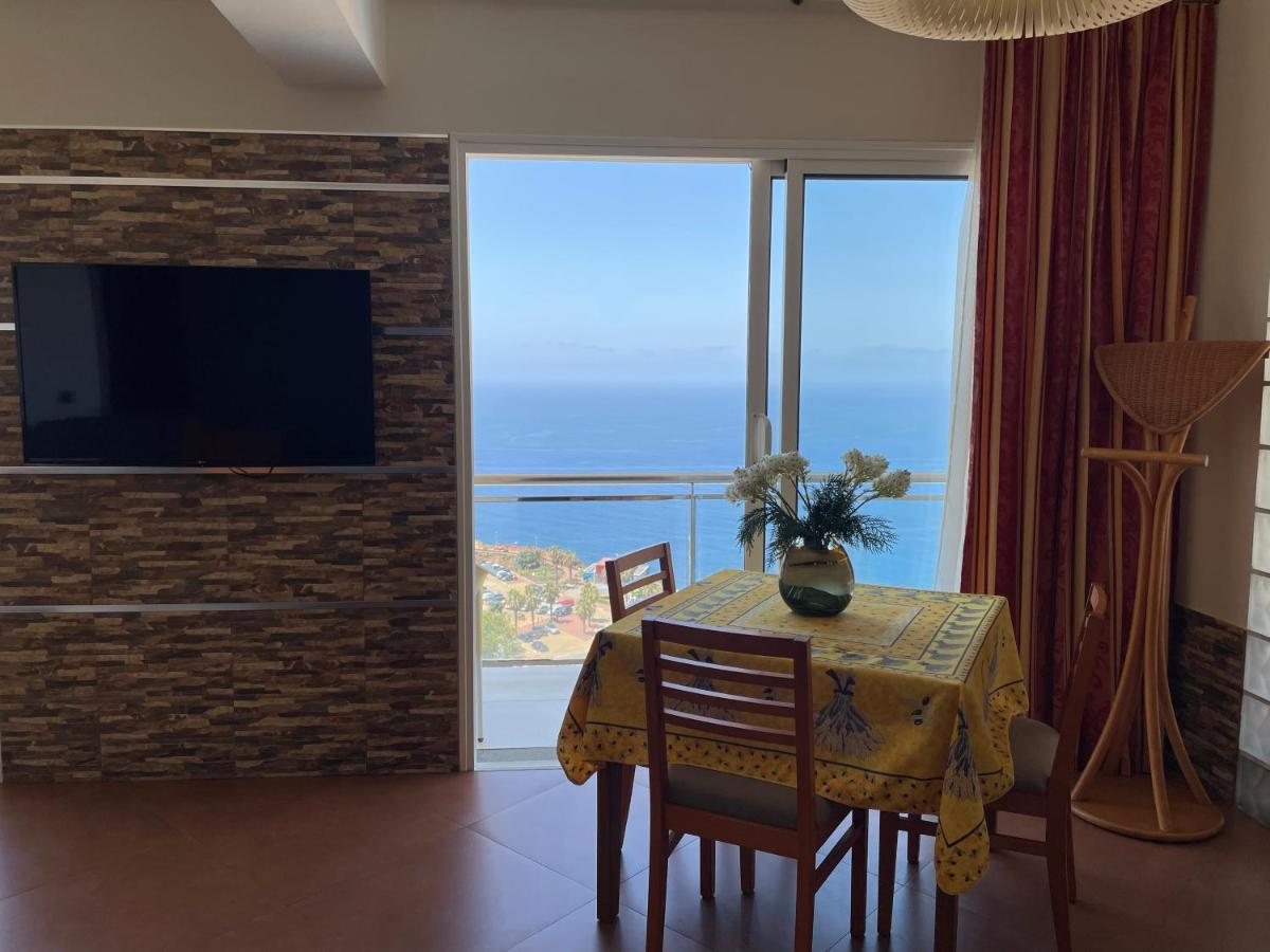 Villa Isabela - Car Rental For Free Canico  Exterior photo